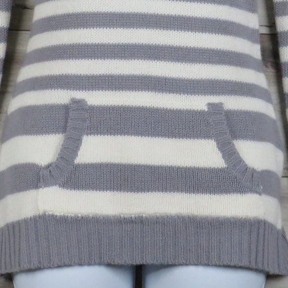 Derek Heart* Women's Long Sleeve Crew Neck Straight Hem Pullover Sweater~ Medium - Picture 9 of 10